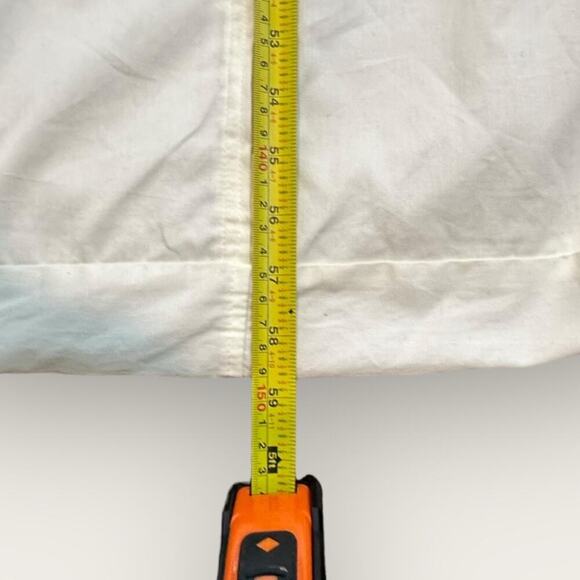 Gucci | Garment Bag & Velvet Coat Hanger | Off-white/Black | Bag: 20.5 x 57 inch - Picture 10 of 16